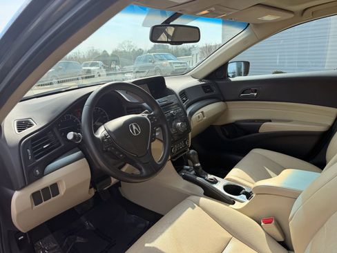 Used 2013 Acura ILX w/ Technology Package image 12