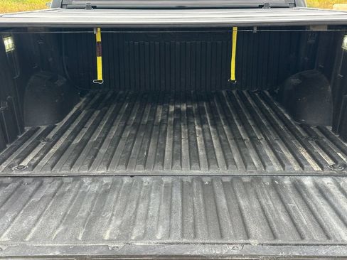 Used 2024 Toyota Tundra Limited AWD/4WD image 22