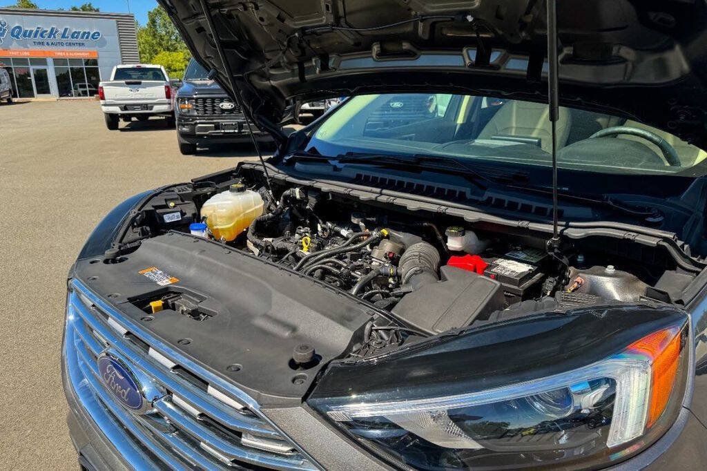 Used 2022 Ford Edge SEL w/ Convenience Package AWD/4WD image 32