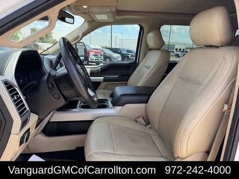 Used 2017 Ford F250 Lariat w/ Lariat Ultimate Package AWD/4WD image 34