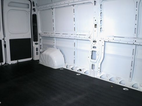 Used 2023 RAM ProMaster 2500 FWD image 26