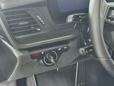 Certified 2025 Porsche 911 GT3 RWD image 14