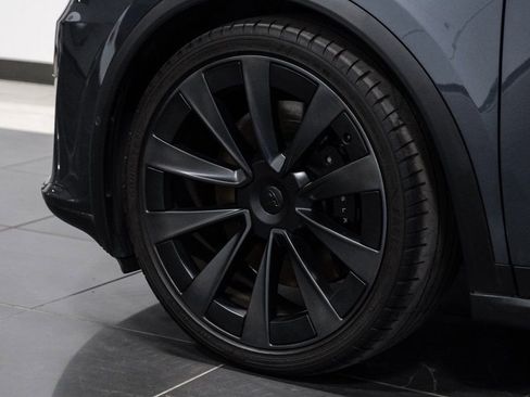 Used 2023 Tesla Model X Plaid image 57