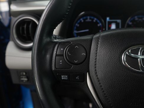 Used 2016 Toyota RAV4 Limited w/ Protection Package image 18