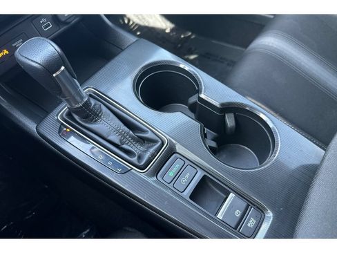 Used 2024 Honda Civic LX image 32