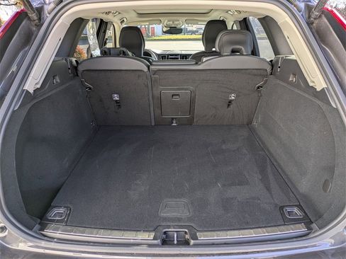 Certified 2025 Volvo XC60 B5 Plus image 13