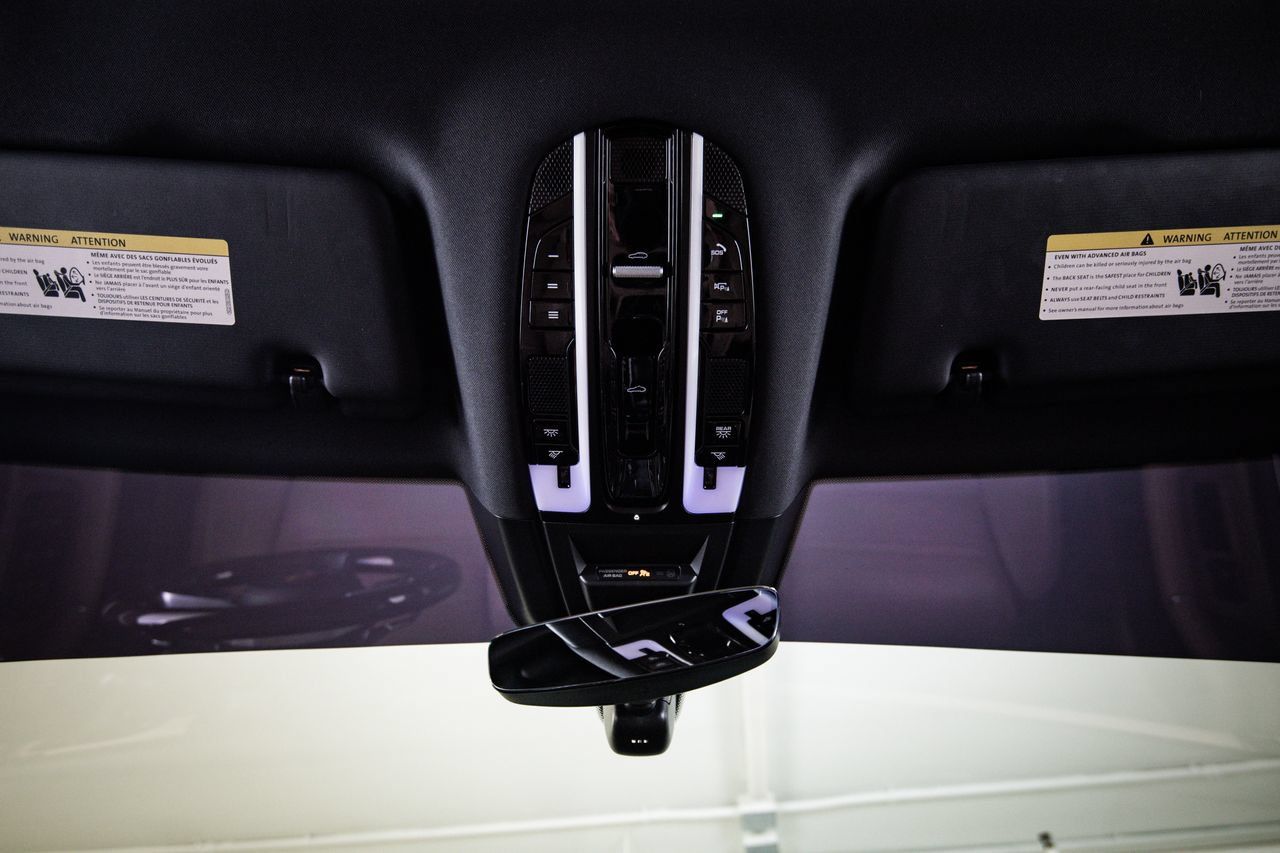Used 2019 Porsche Cayenne AWD/4WD image 19
