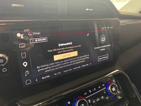 Used 2025 GMC Sierra 2500 AT4 AWD/4WD image 22