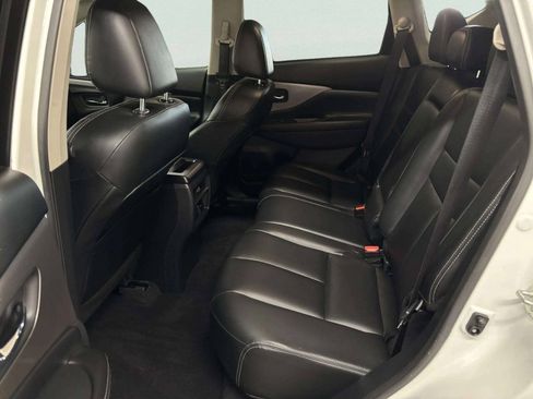 Used 2023 Nissan Murano SV w/ Cargo Package AWD/4WD image 16