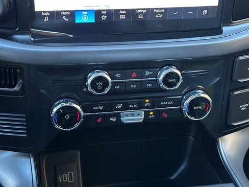 New 2025 Ford F150 Lightning XLT image 19