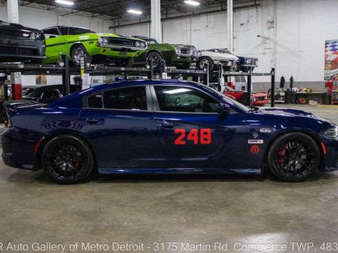 Used 2015 Dodge Charger SRT Hellcat w/ Harman/Kardon Audio Group RWD image 8