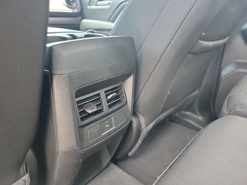 Used 2023 Chevrolet Colorado LT w/ LT Convenience Package RWD image 28