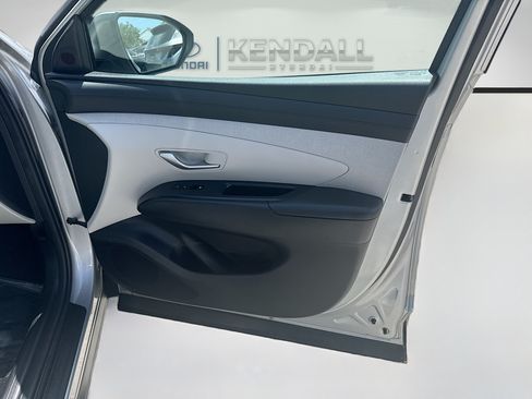 Used 2025 Hyundai Tucson SEL FWD image 32