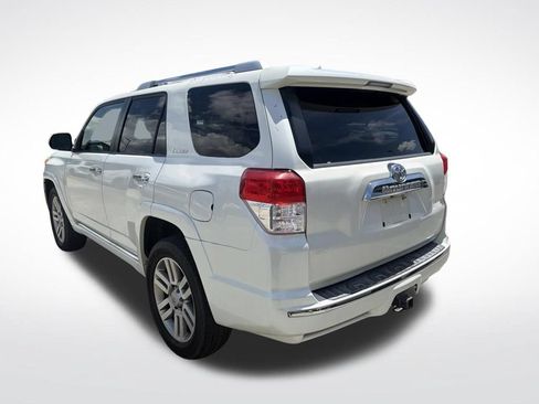 Used 2010 Toyota 4Runner Limited AWD/4WD image 7