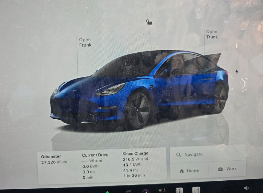 Used 2023 Tesla Model 3 Standard Range RWD image 4