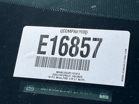 Used 2023 Chevrolet Equinox LT FWD image 25