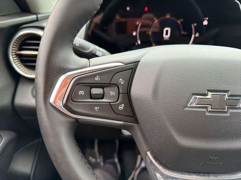 Used 2024 Chevrolet Trax ACTIV w/ Driver Confidence Package FWD image 21