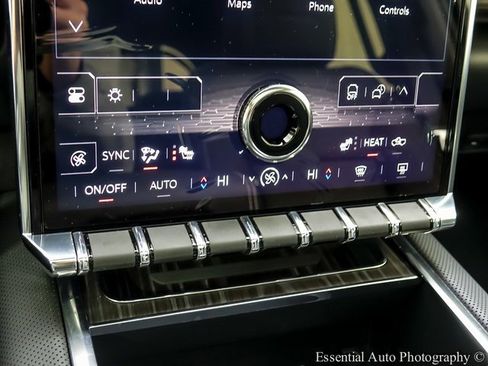 New 2025 GMC Sierra EV Denali image 18