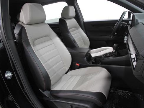 Used 2023 Honda CR-V Sport Touring image 17