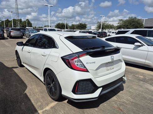 Used 2018 Honda Civic EX image 5