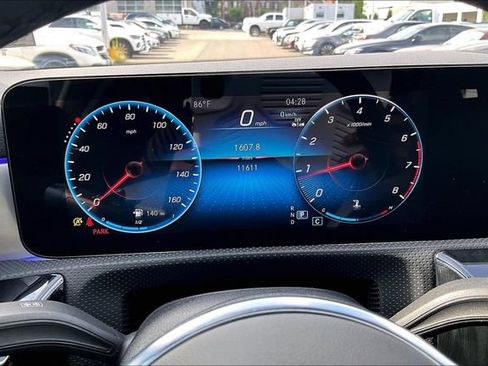Used 2023 Mercedes-Benz CLA 250 4MATIC image 22