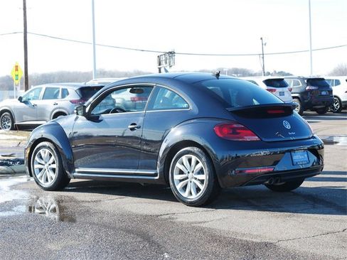 Used 2017 Volkswagen Beetle 1.8T Classic image 5