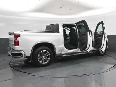Used 2024 Chevrolet Silverado 1500 High Country w/ Z71 Off-Road Package AWD/4WD image 58
