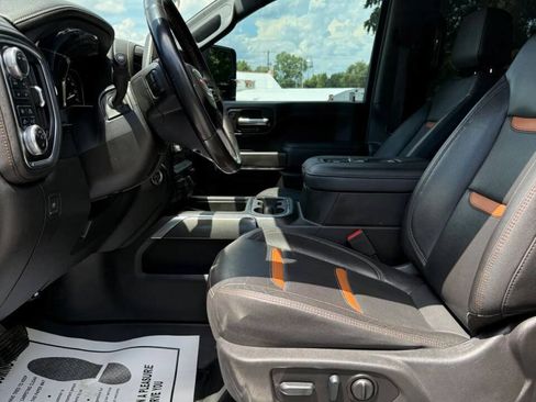 Used 2022 GMC Sierra 2500 AT4 w/ AT4 Premium Plus Package AWD/4WD image 14