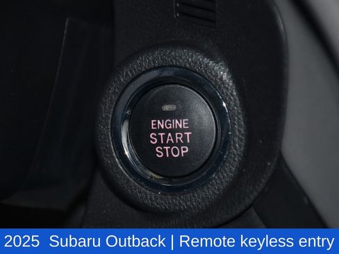 Used 2025 Subaru Outback Premium image 12