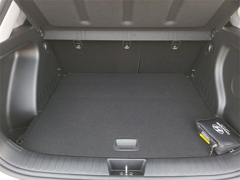 New 2026 Hyundai Kona Limited image 9