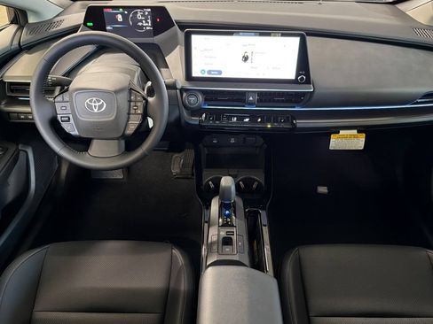 New 2026 Toyota Prius FWD image 15