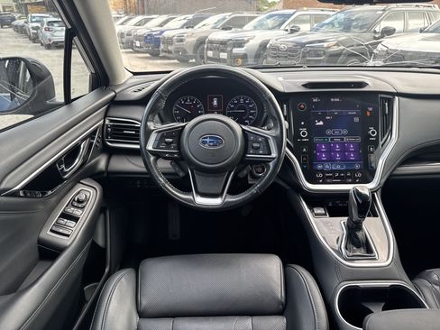 Used 2022 Subaru Outback Limited AWD/4WD image 7