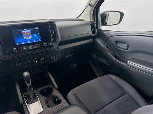 Used 2025 Nissan Frontier S RWD image 22