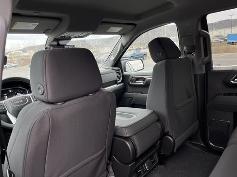 New 2026 GMC Sierra 1500 Elevation image 21