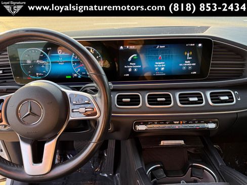 Used 2020 Mercedes-Benz GLS 450 4MATIC image 29
