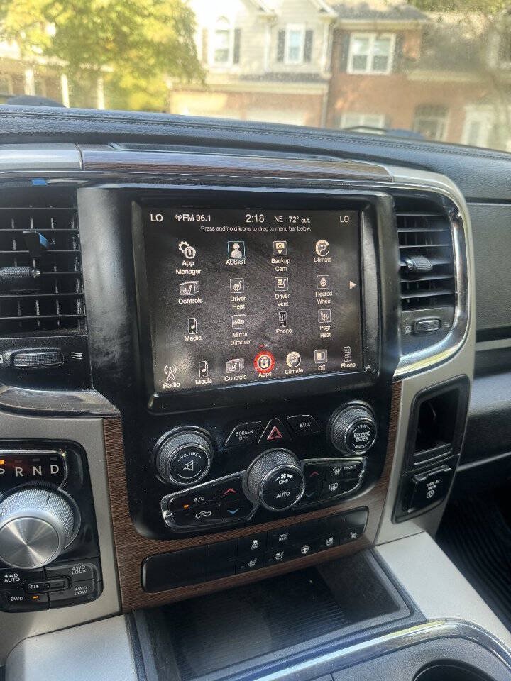 Used 2017 RAM 1500 Laramie w/ Convenience Group AWD/4WD image 37