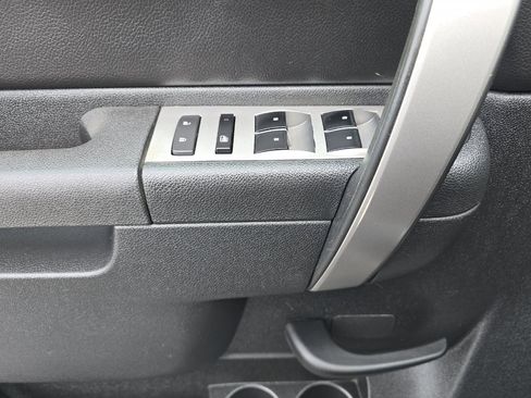 Used 2012 GMC Sierra 2500 SLE w/ SLE Preferred Package image 10