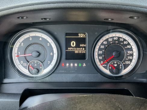 Used 2013 RAM 2500 Tradesman w/ Chrome Appearance Group AWD/4WD image 12