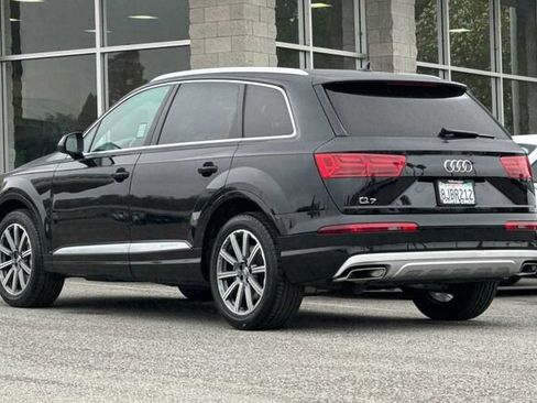 Used 2019 Audi Q7 3.0T Premium Plus w/ Premium Plus Package AWD/4WD image 6