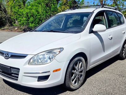 Used 2012 Hyundai Elantra w/ Preferred Pkg