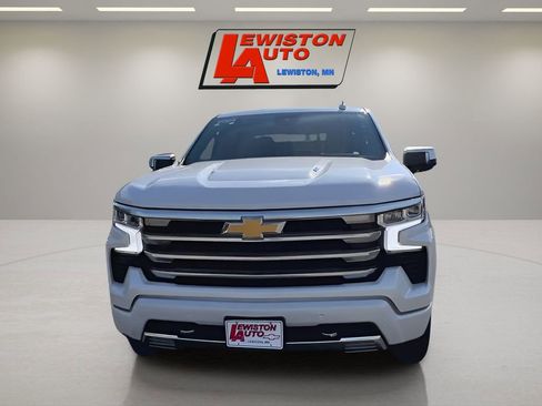 Certified 2024 Chevrolet Silverado 1500 High Country w/ High Country Premium Package image 3