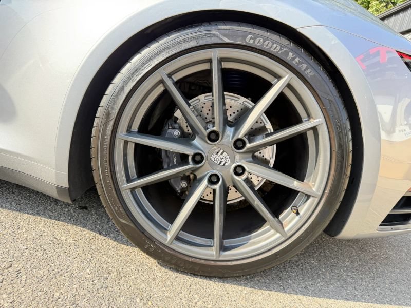 Used 2023 Porsche 911 Carrera T RWD image 31