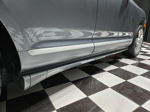 Used 2006 Porsche Cayenne Turbo S image 29