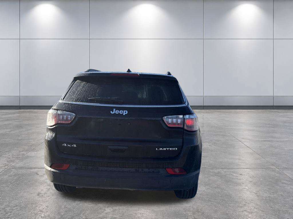 Used 2025 Jeep Compass Limited AWD/4WD image 6