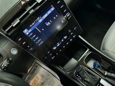 Certified 2022 Hyundai Santa Cruz SEL Premium image 26