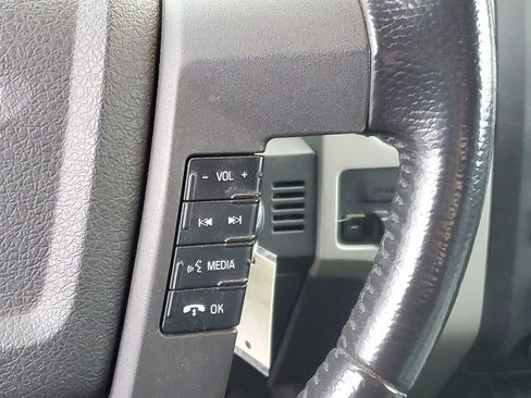 Used 2012 Ford F150 XLT w/ XLT Chrome Pkg image 14