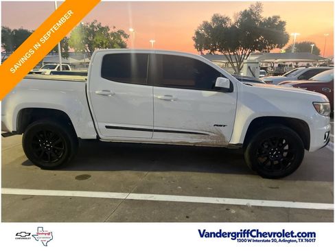 Used 2019 Chevrolet Colorado LT w/ Colorado RST Special Edition RWD image 7