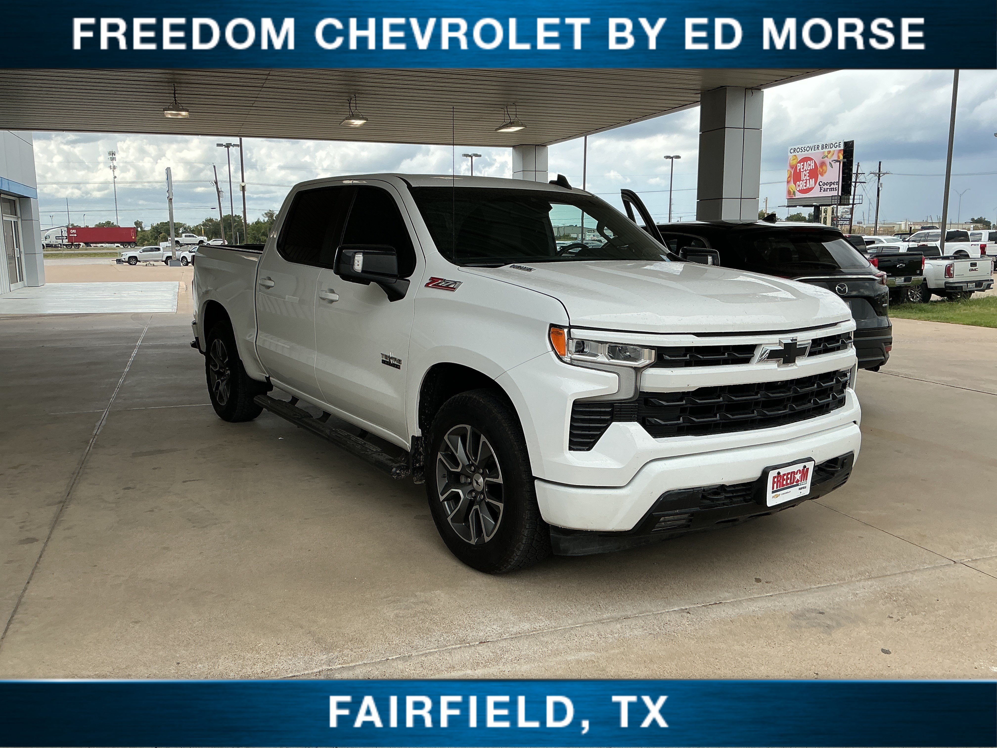 Used 2022 Chevrolet Silverado 1500 RST w/ Texas Edition Plus AWD/4WD image 1