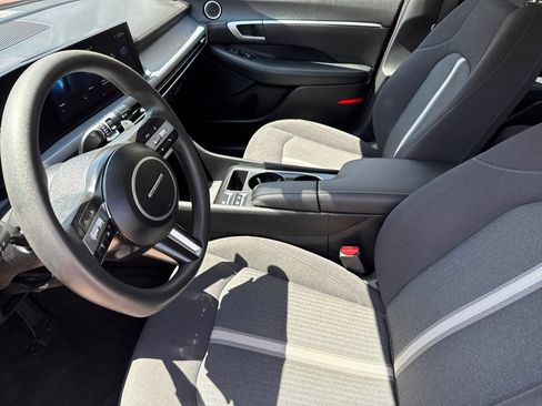 Used 2025 Hyundai Sonata SEL FWD image 17