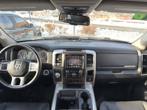 Used 2016 RAM 1500 Laramie w/ Convenience Group image 19
